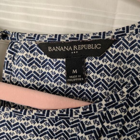 Banana Republic Factory Peplum Bell Sleeve Blouse Blue and White Chevron Medium‎ - Picture 8 of 15